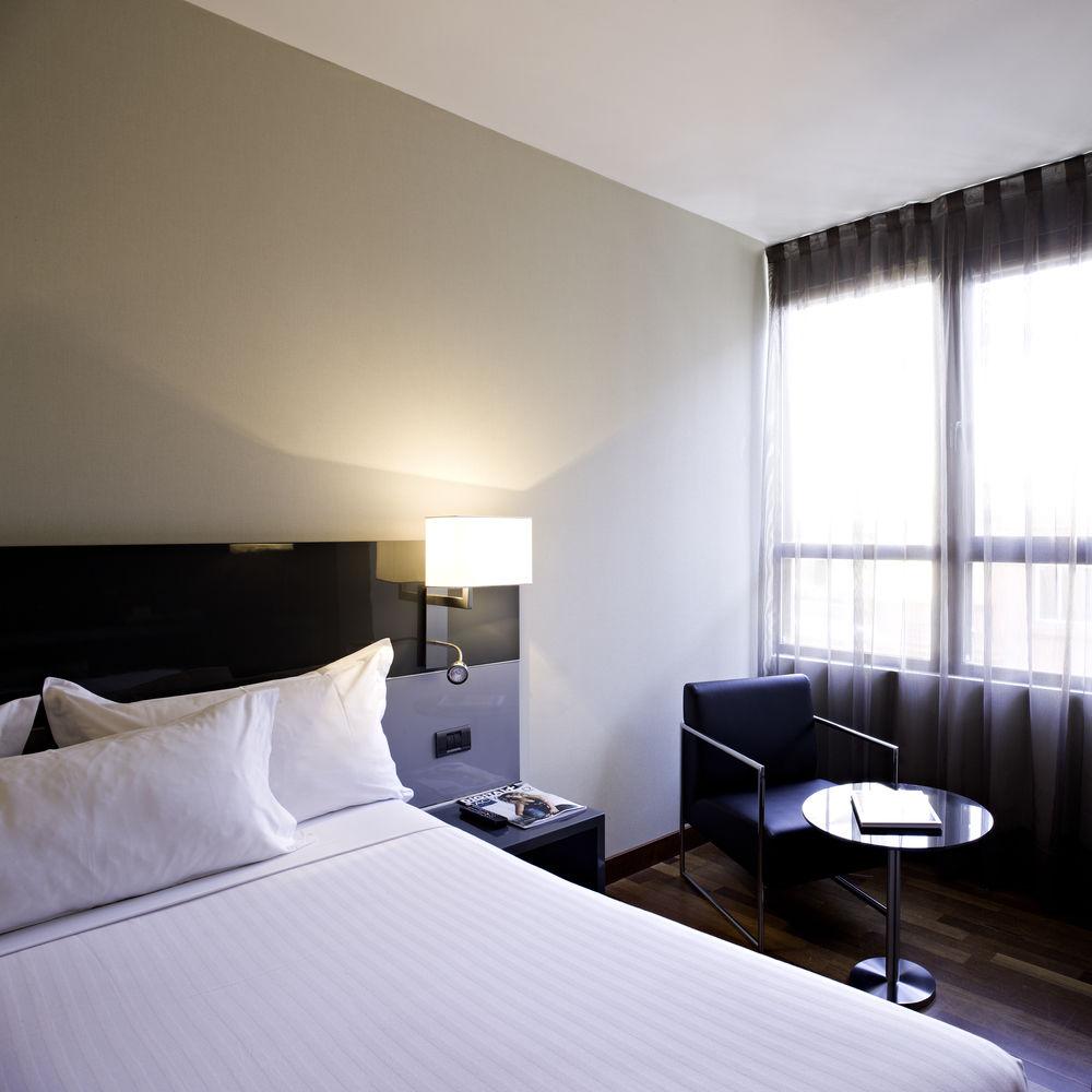 Ac Hotel Avenida De America By Marriott Madrid Eksteriør billede