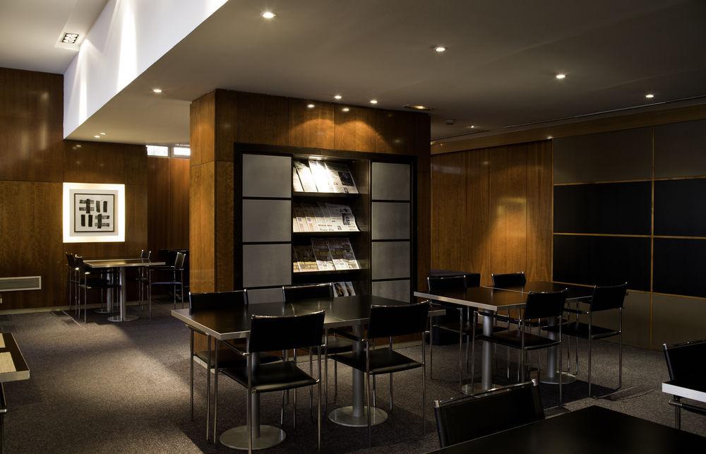 Ac Hotel Avenida De America By Marriott Madrid Eksteriør billede