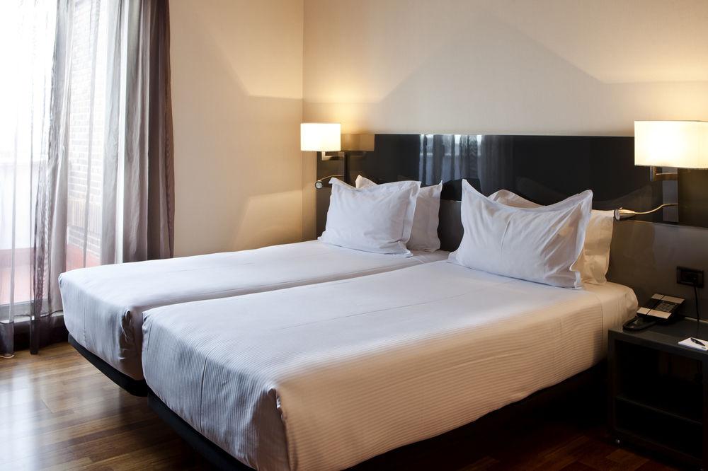 Ac Hotel Avenida De America By Marriott Madrid Eksteriør billede