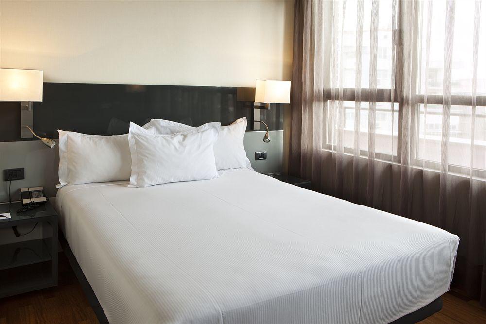 Ac Hotel Avenida De America By Marriott Madrid Eksteriør billede