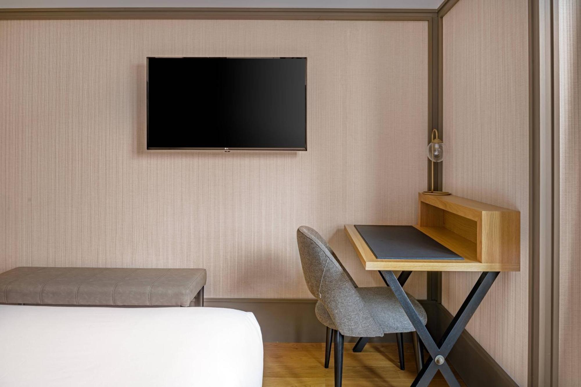 Ac Hotel Avenida De America By Marriott Madrid Eksteriør billede